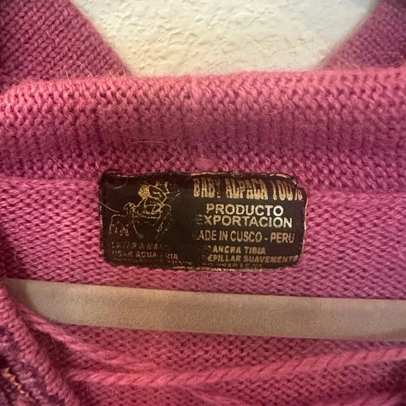 100% Peruvian baby alpaca sweater Size Small - Picture 4 of 6